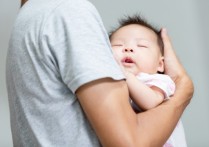 宝宝出现黄疸怎么区分是生理性还是病理性