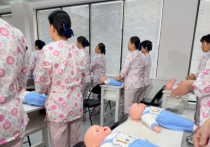 一个新手想做月嫂去哪里学