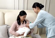 当月嫂明明不轻松，为什么还有很多人去做去学？
